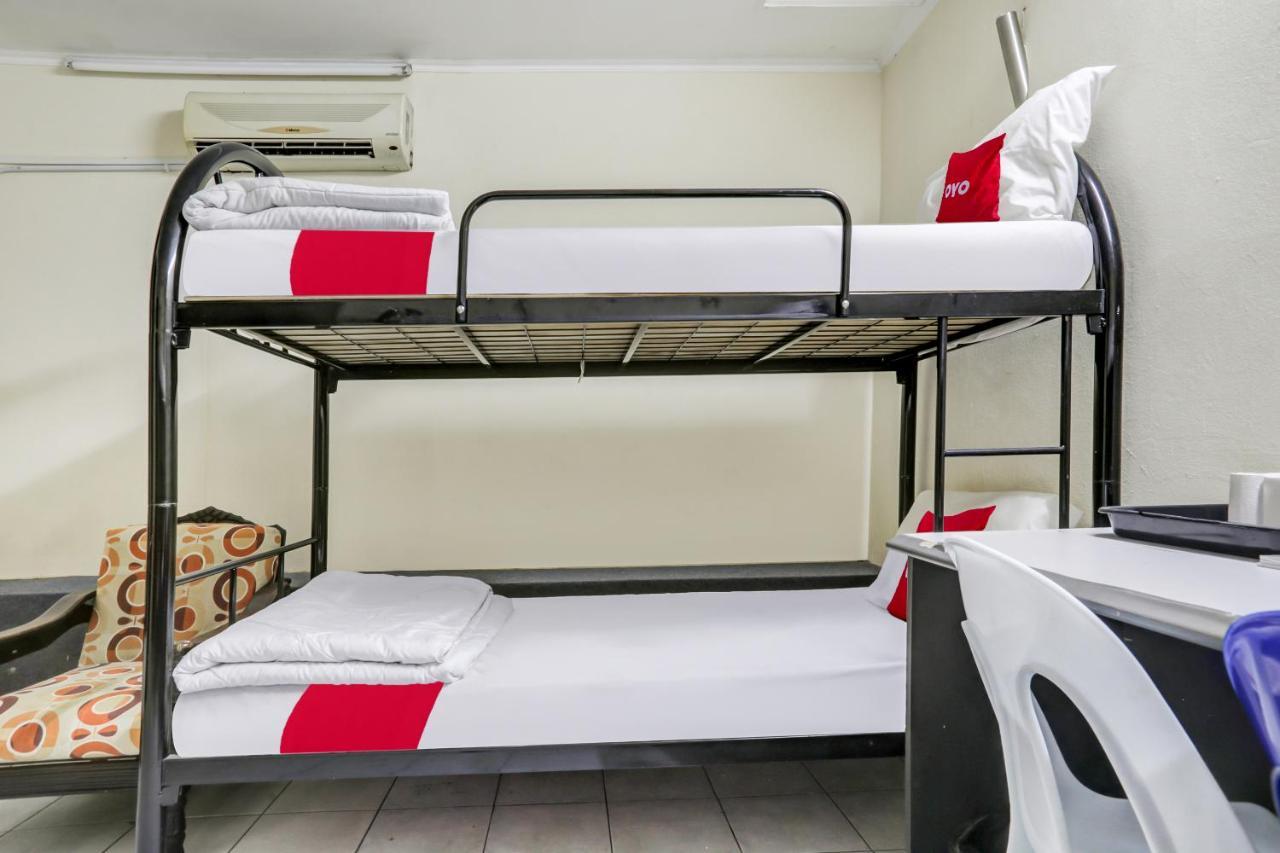 Oyo 90376 Centre Point Hotel 림방 외부 사진